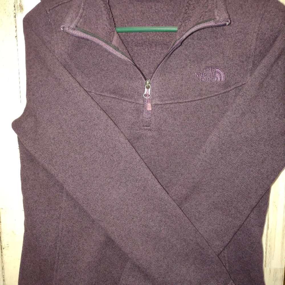 Half-Zip Pull Over - image 1